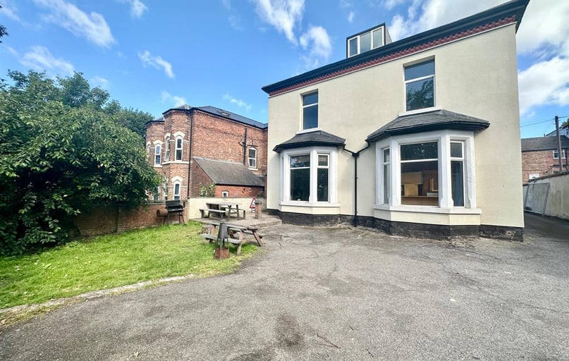 Park Road, Lenton, Nottingham - Image 1